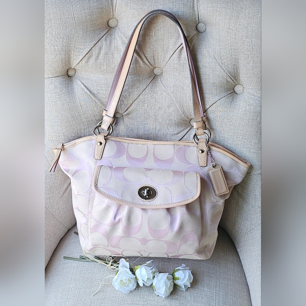 Vintage Coach Signature Leah Shoulder/Tote Bag (Pink) - Picture 2 of 16